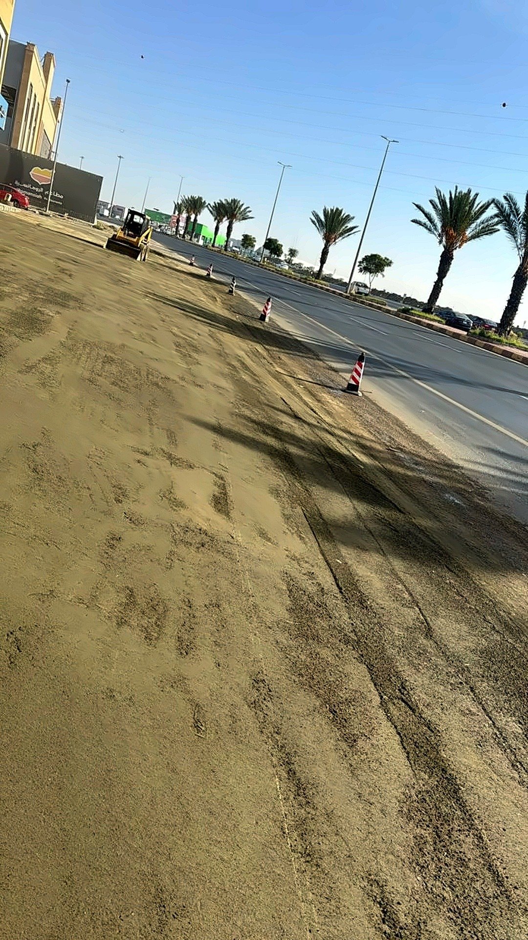 تسوية طريق قبل الرصف